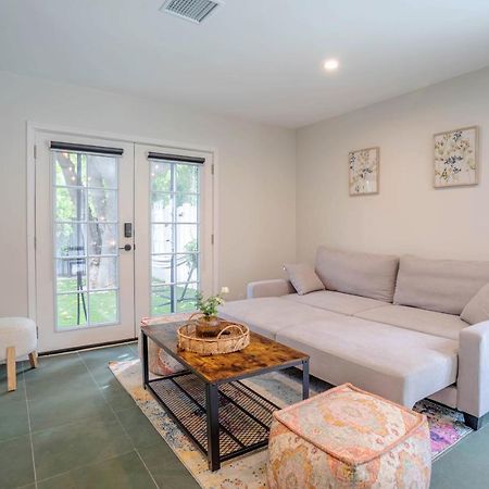 Serene 1 Bed Guest House With Patio Sleeps 6 Los Angeles Exterior photo
