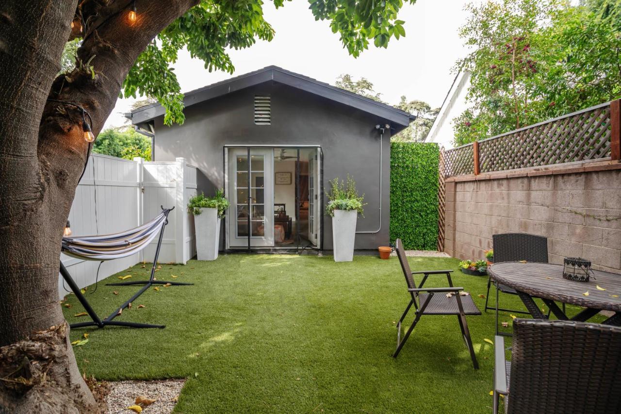 Serene 1 Bed Guest House With Patio Sleeps 6 Los Angeles Exterior photo
